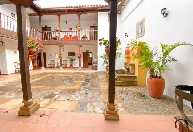 ユースホステル Casa Del Carmen   Villa De Leyva