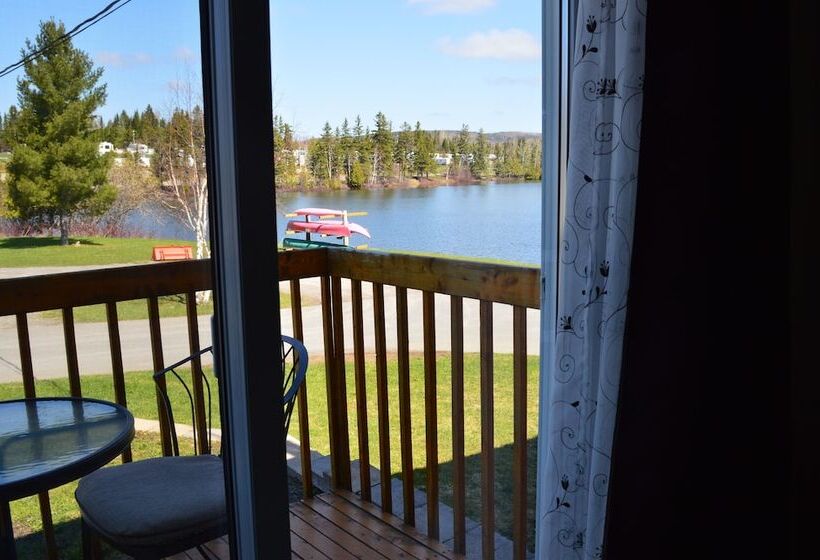 호텔 Auberge Du Lac Malcom