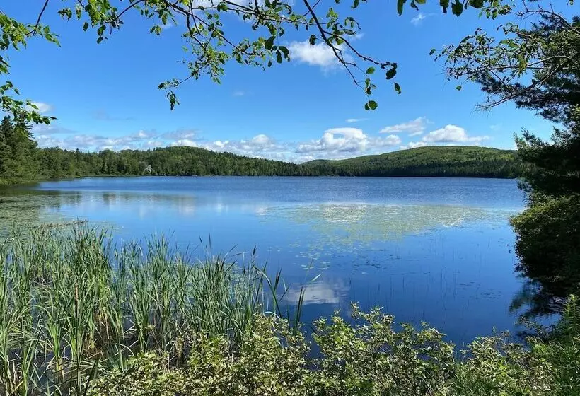Hotelli Auberge Du Lac Malcom