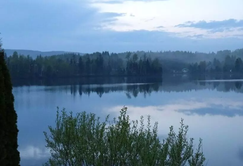 Hotelli Auberge Du Lac Malcom