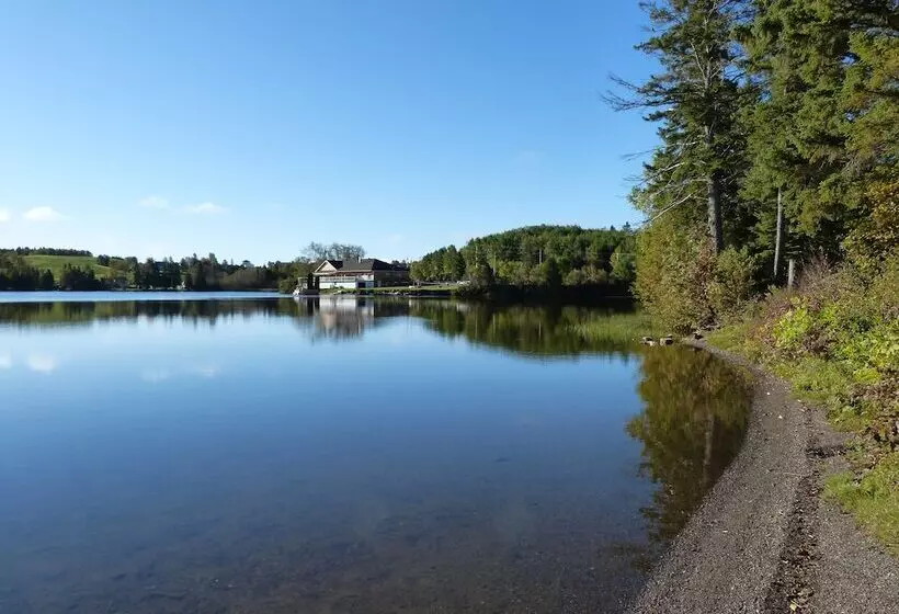 Hotelli Auberge Du Lac Malcom