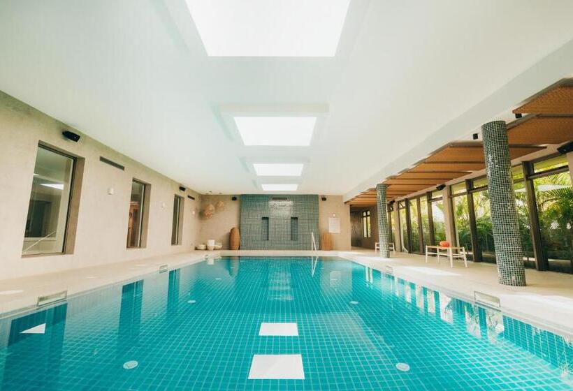 هتل Domaine De Grand Baie