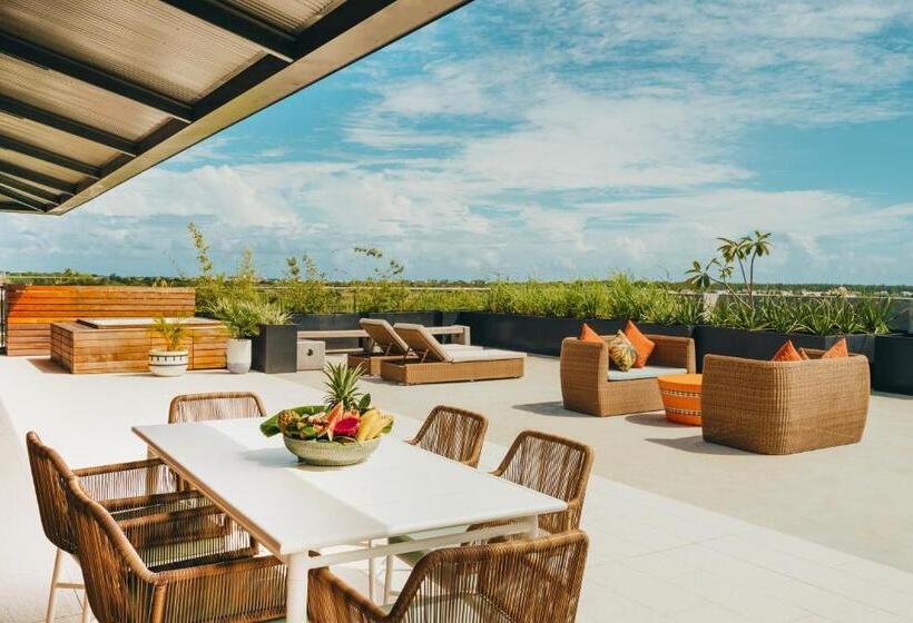 هتل Domaine De Grand Baie