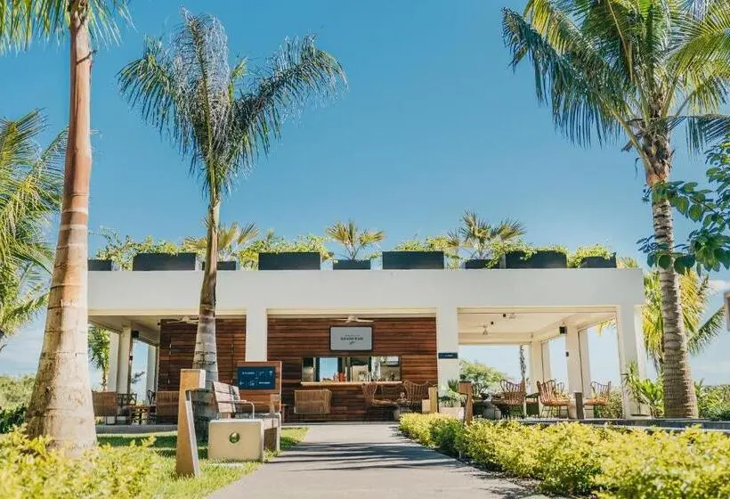 هتل Domaine De Grand Baie