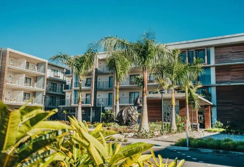 هتل Domaine De Grand Baie