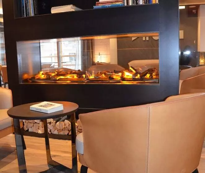 Hotelli Locanda Degli Artisti Art