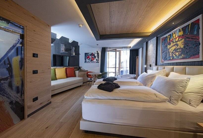 فندق Locanda Degli Artisti Art