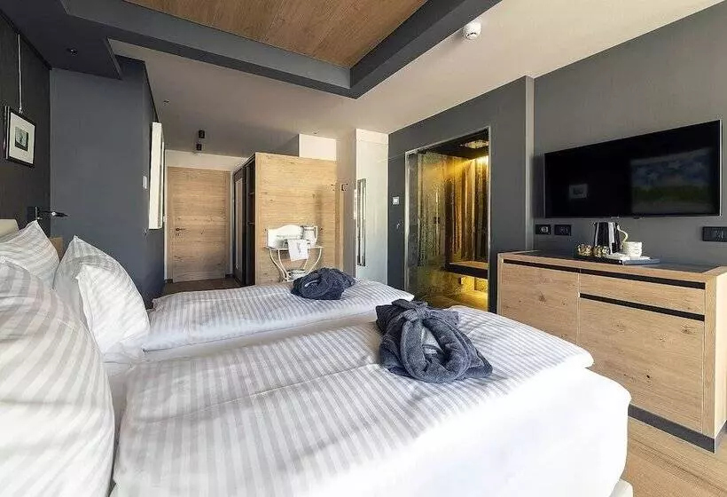 Hotelli Locanda Degli Artisti Art