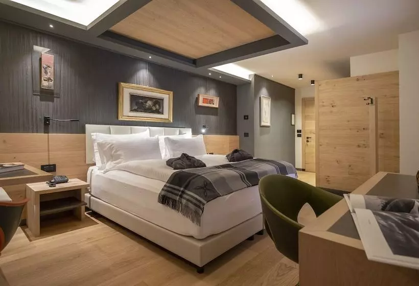 Hotelli Locanda Degli Artisti Art