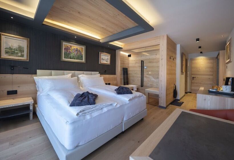 فندق Locanda Degli Artisti Art