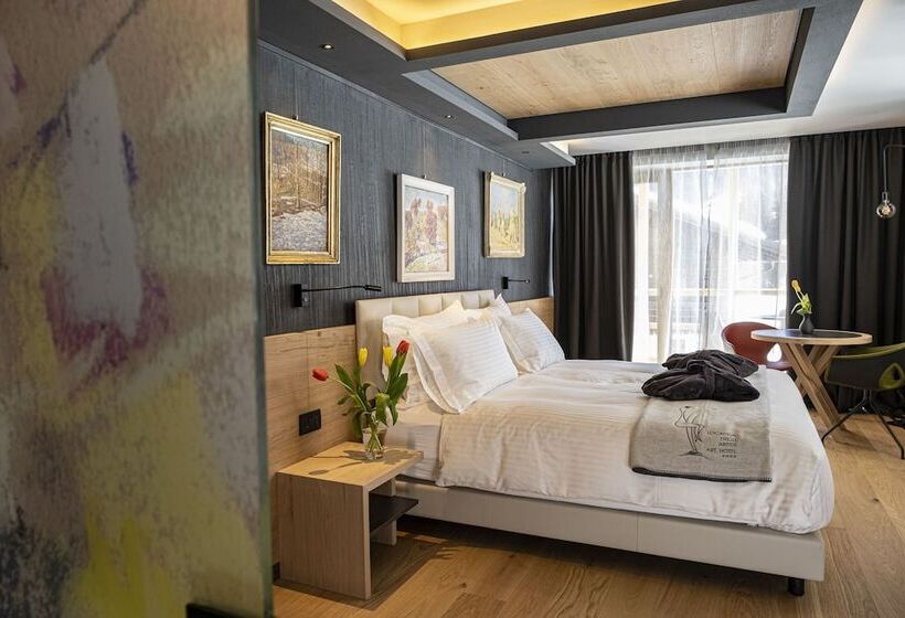 فندق Locanda Degli Artisti Art