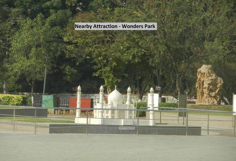 בית מלון כפרי Oyo 24430  Baldev Palace