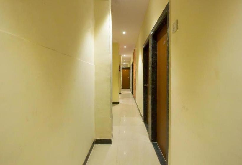 בית מלון כפרי Oyo 24430  Baldev Palace