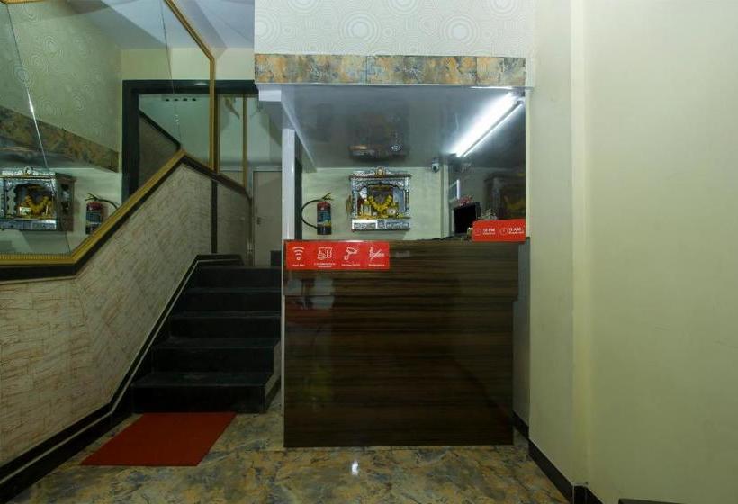 בית מלון כפרי Oyo 24430  Baldev Palace