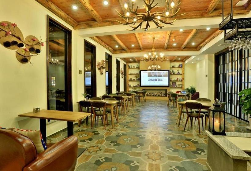 ホテル Qingyue Jingshe