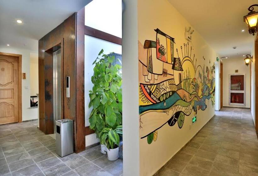 ホテル Qingyue Jingshe