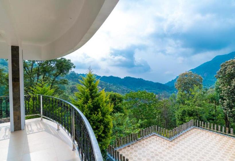 בית מלון כפרי The Heights Munnar