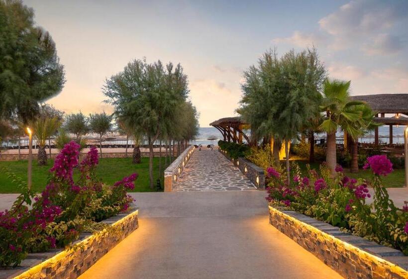 Nuh Un Gemisi Deluxe Hotel & Spa