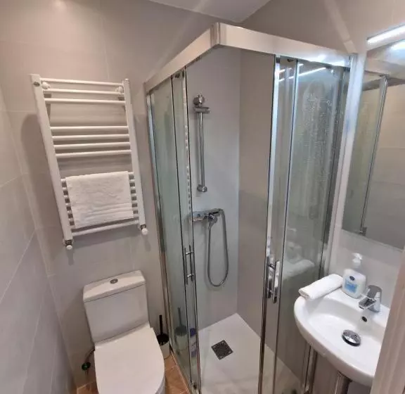 Majatalo Beach Break Guesthouse