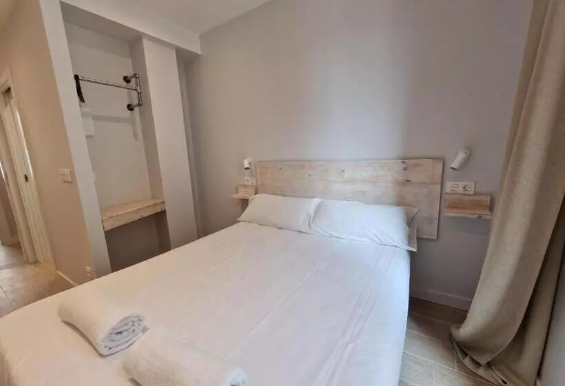 Majatalo Beach Break Guesthouse