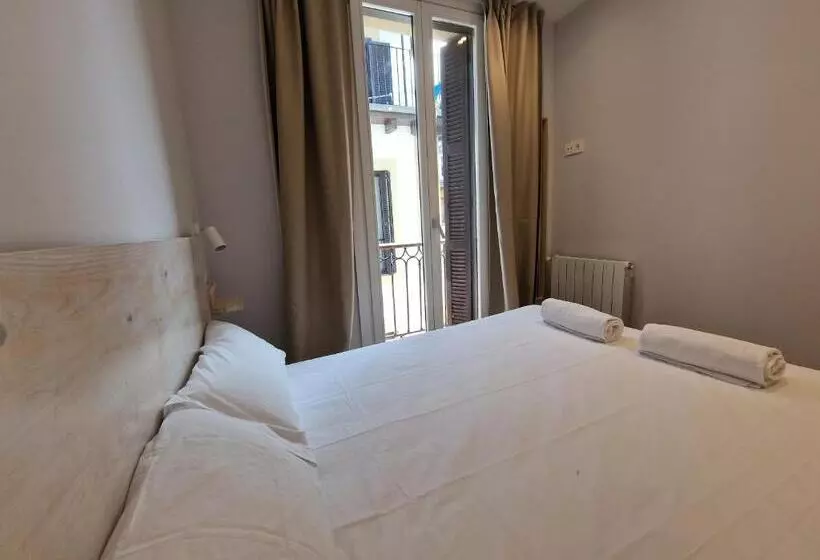 Majatalo Beach Break Guesthouse