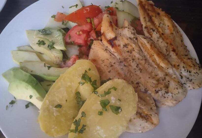 ユースホステル Chicama Surf Camp