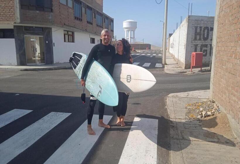 ユースホステル Chicama Surf Camp