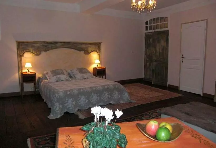 Aamiaismajoitus (B&B) Chambres D'hôtes Aroha