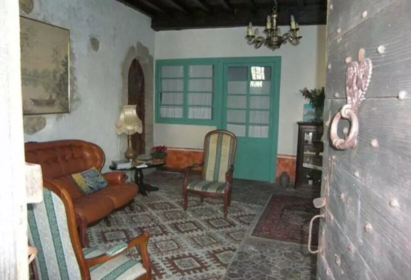 Aamiaismajoitus (B&B) Chambres D'hôtes Aroha