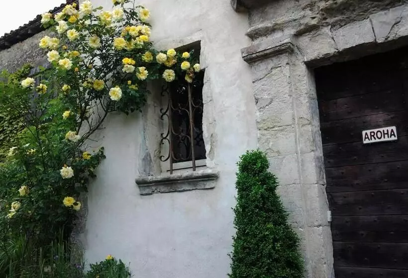 Aamiaismajoitus (B&B) Chambres D'hôtes Aroha