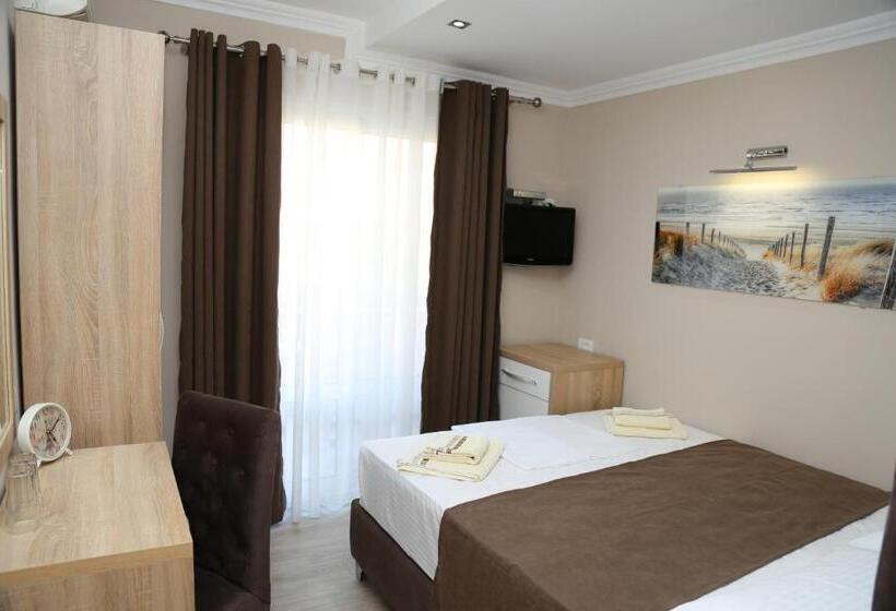 تختخواب و صبحانه Holiday Apartments & Rooms