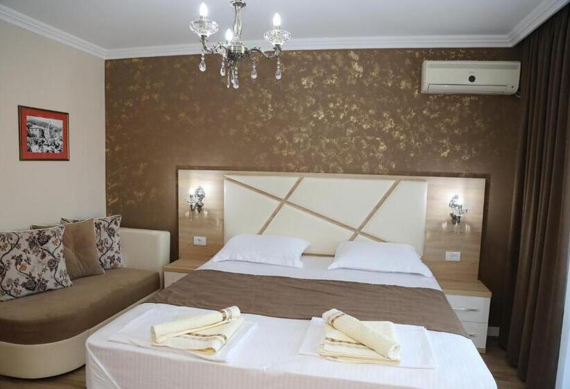 تختخواب و صبحانه Holiday Apartments & Rooms