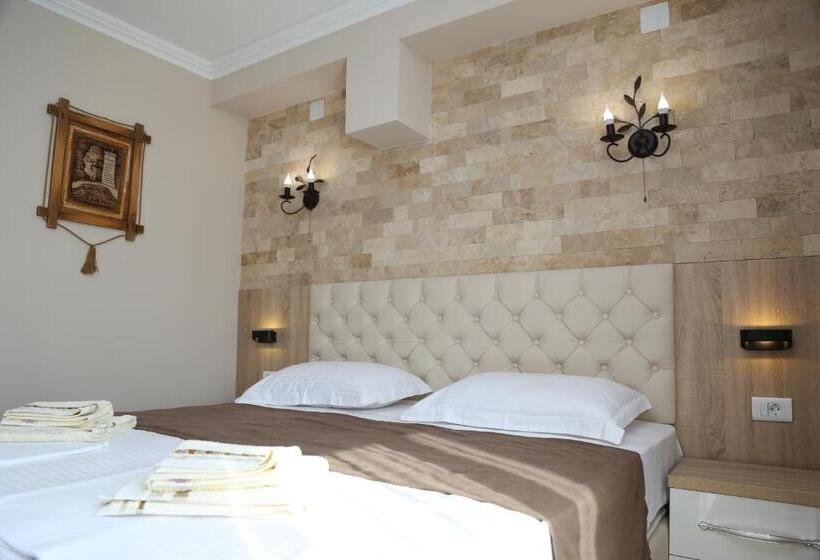 تختخواب و صبحانه Holiday Apartments & Rooms