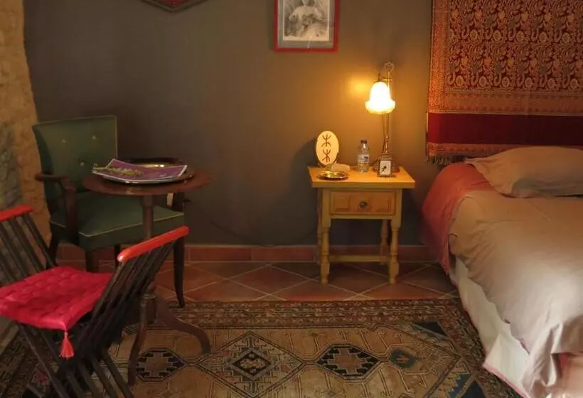 ベッドアンドブレックファースト La Claverie