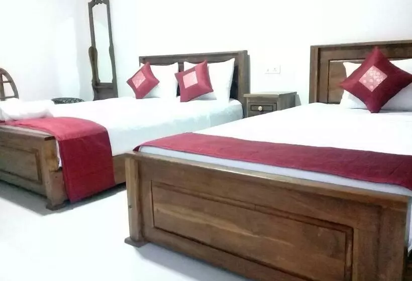 Majatalo Avian Garden Udawalawe