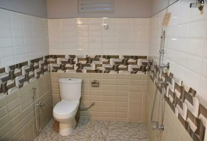 Majatalo Avian Garden Udawalawe