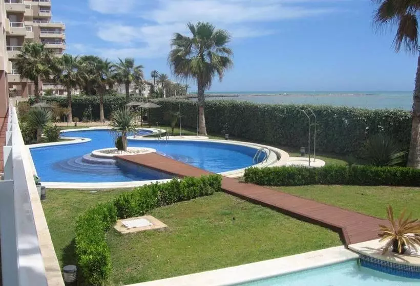 Apartamentos Punta Cormoran