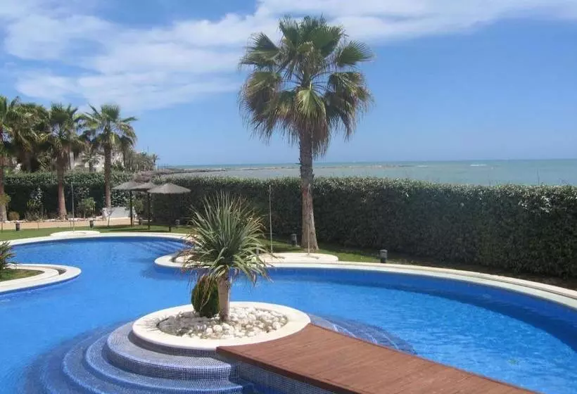 Apartamentos Punta Cormoran