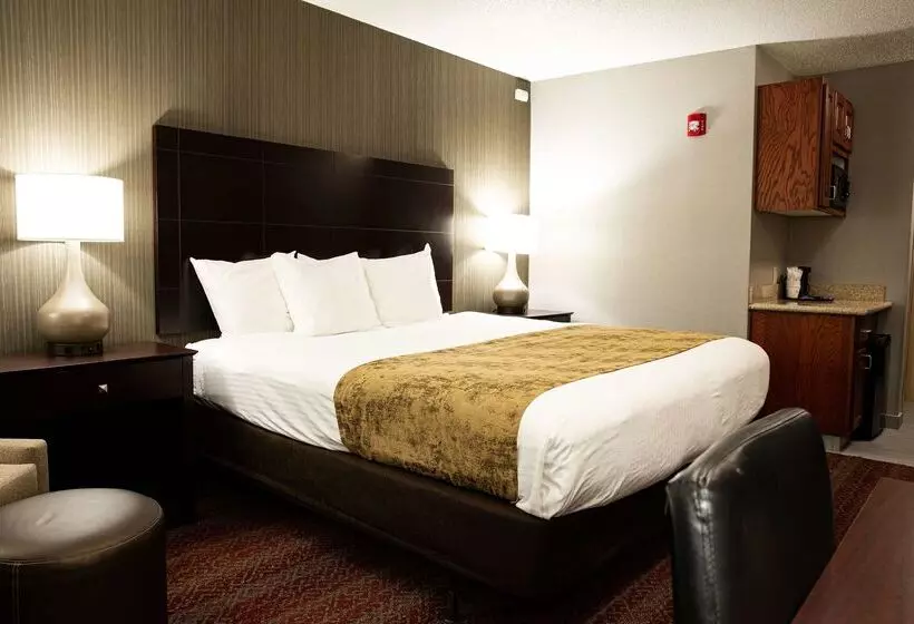 هتل Best Western Providenceseekonk Inn