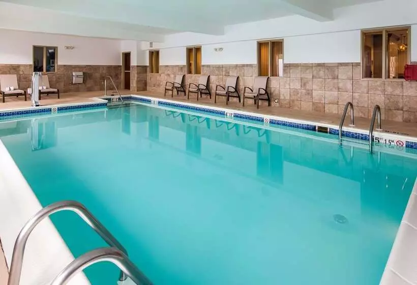 هتل Best Western Providenceseekonk Inn