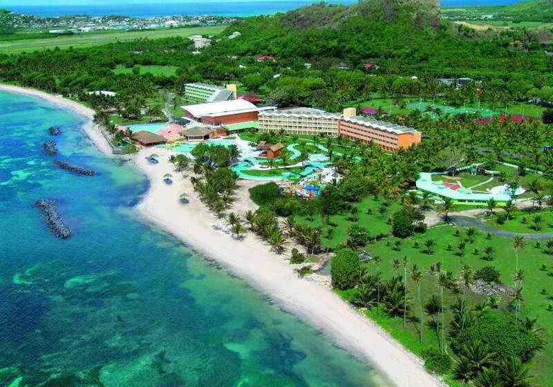 ホテル Coconut Bay Beach Resort & Spa All Inclusive