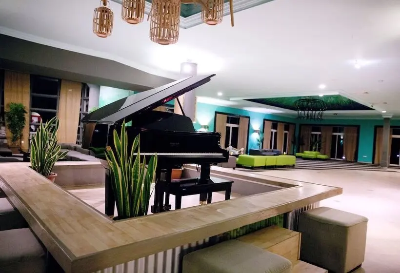 Coconut Bay Beach Resort & Spa - All Inclusive