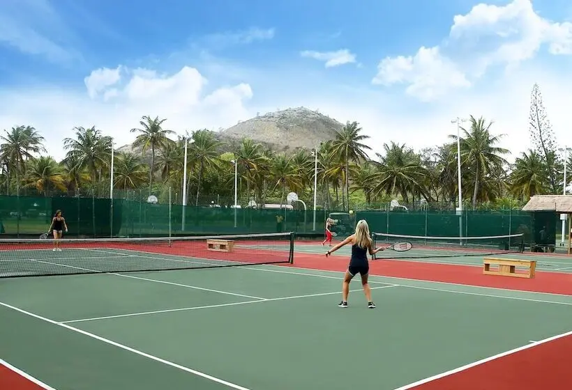Coconut Bay Beach Resort & Spa - All Inclusive