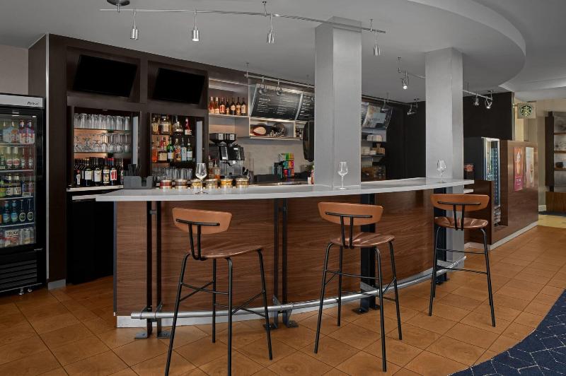 فندق Courtyard By Marriott Phoenix West/avondale