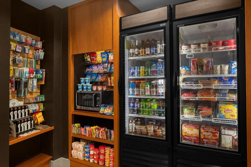 فندق Courtyard By Marriott Phoenix West/avondale