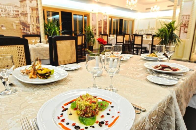 酒店 Domina King S Lake & Resort