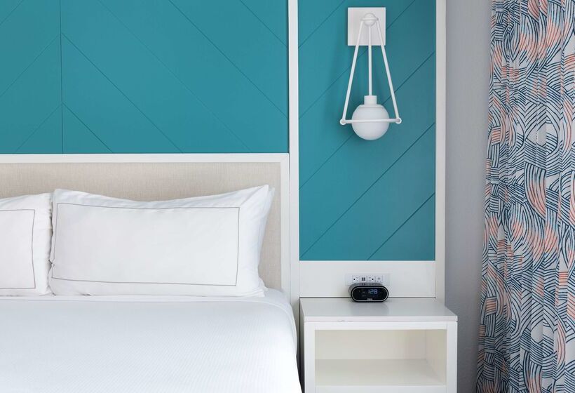 בית מלון כפרי Doubletree Suites By Hilton Naples