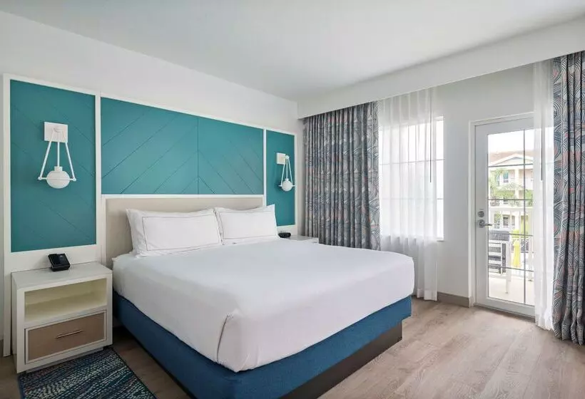 هتل Doubletree Suites By Hilton Naples