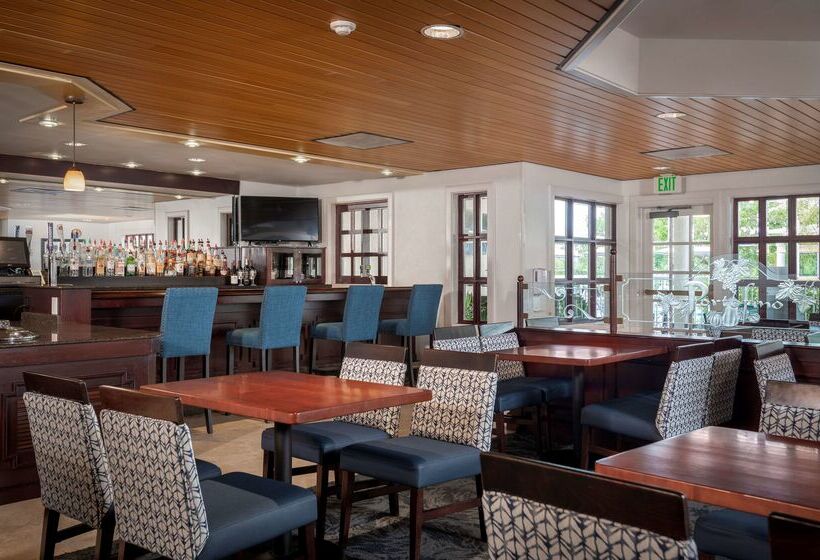 בית מלון כפרי Doubletree Suites By Hilton Naples