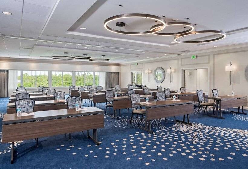 בית מלון כפרי Doubletree Suites By Hilton Naples